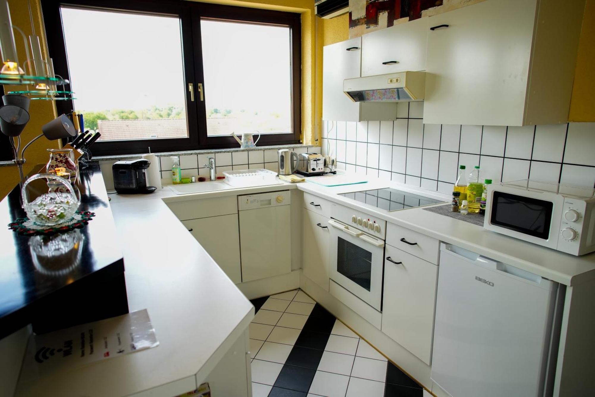 Schoenes Studio In Der Rheinebene, Zentral Gelegen Rheinstetten Esterno foto